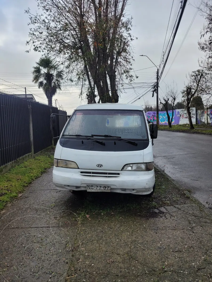 Hyundai H-100 Furgón 2.5L