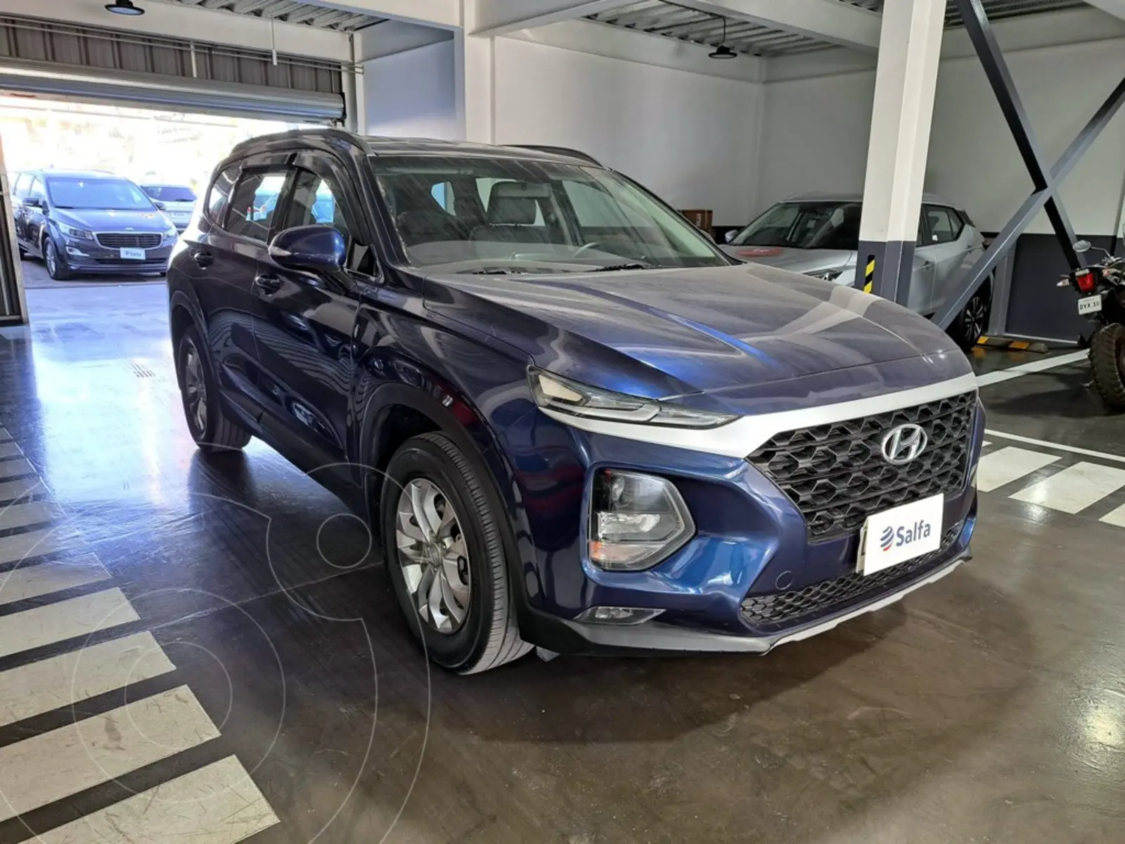 Hyundai Santa Fe 2.4L Plus