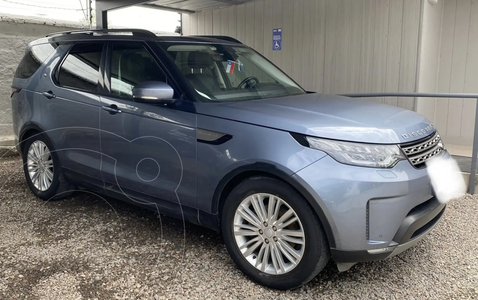 Land Rover Discovery 3.0L HSE diesel