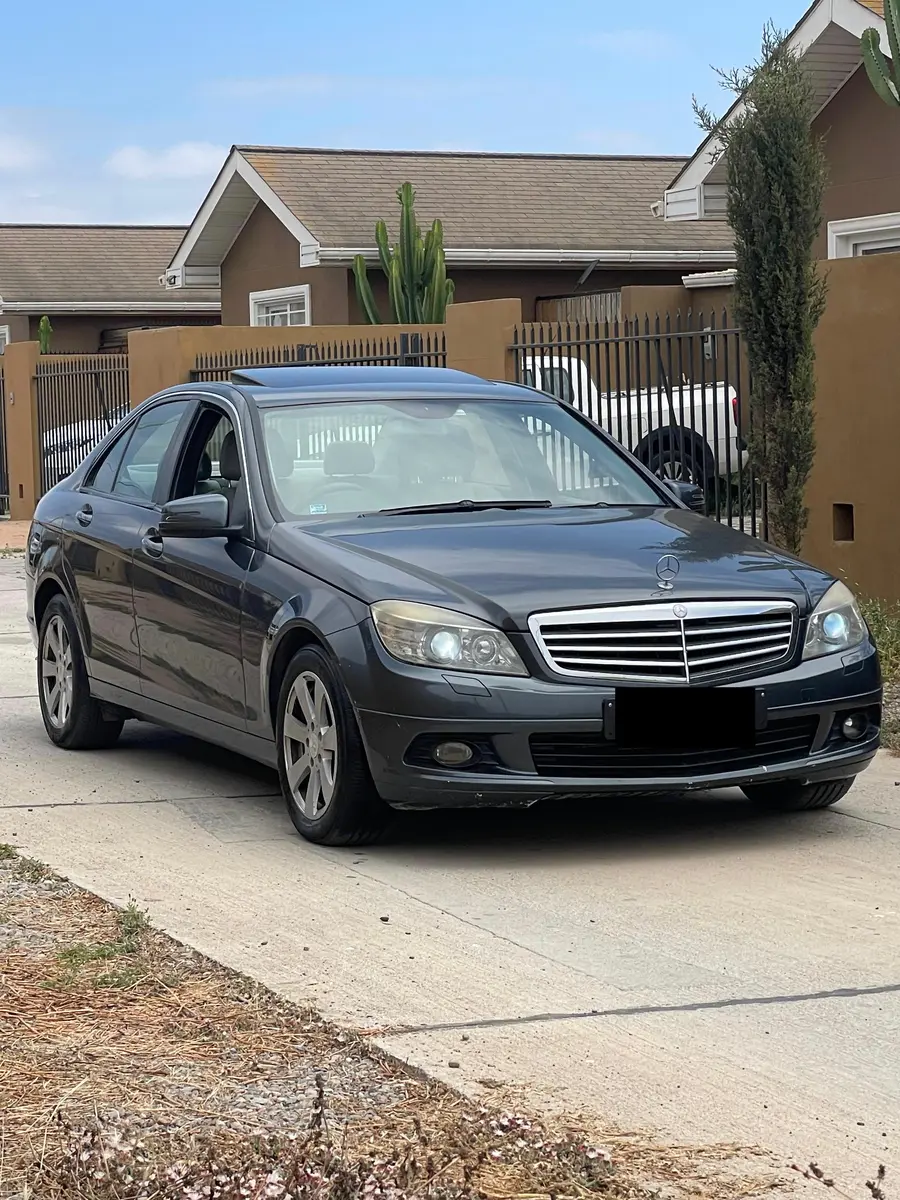 Mercedes Clase C Sedán 180 2.0 Classic Basic