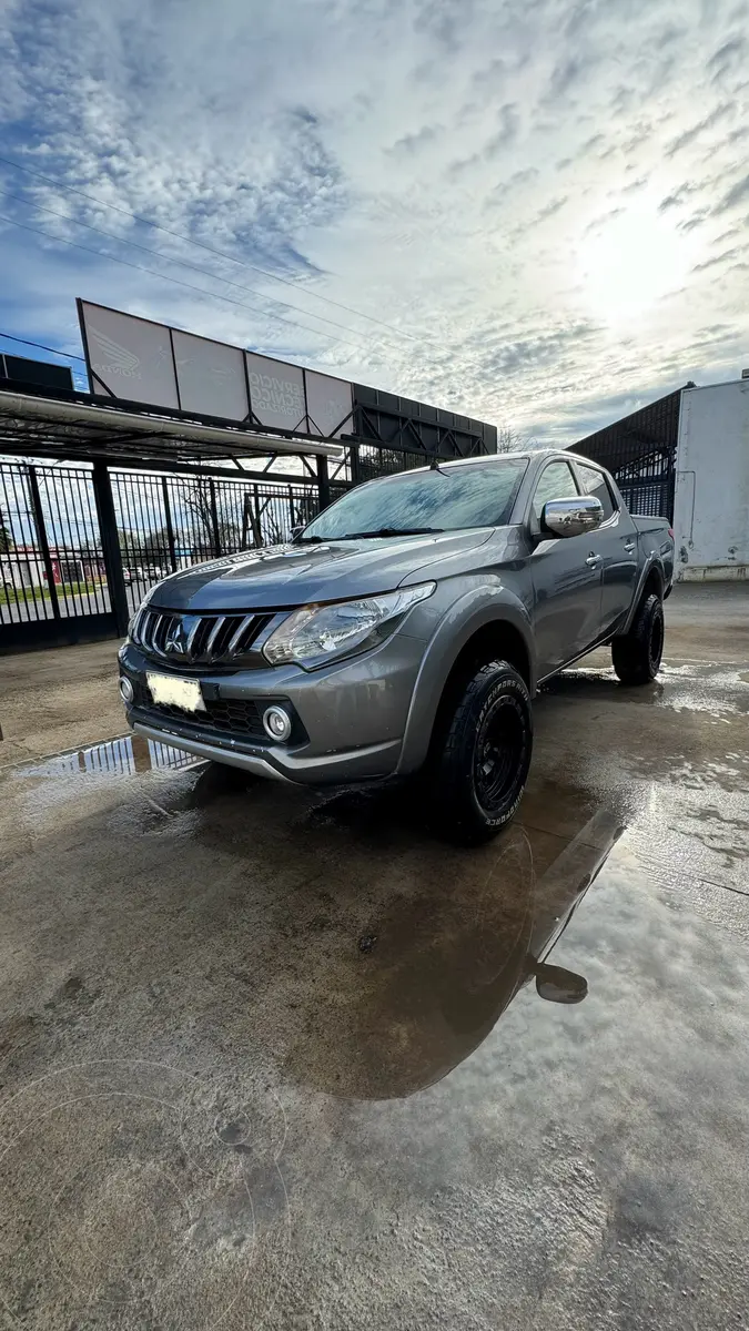 Mitsubishi L200 Dakar 2.4L Dakar