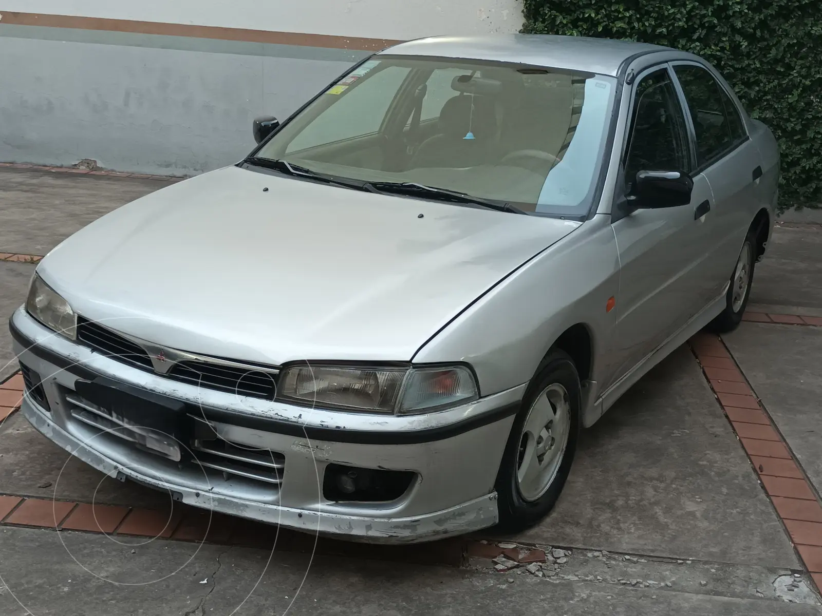 Mitsubishi Lancer GLXi 1.6