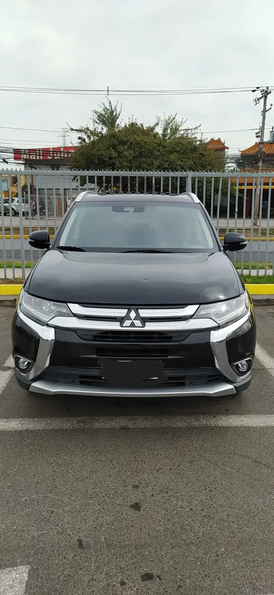 Mitsubishi Outlander 2.5L GLS 4x4 7 Pas Limited