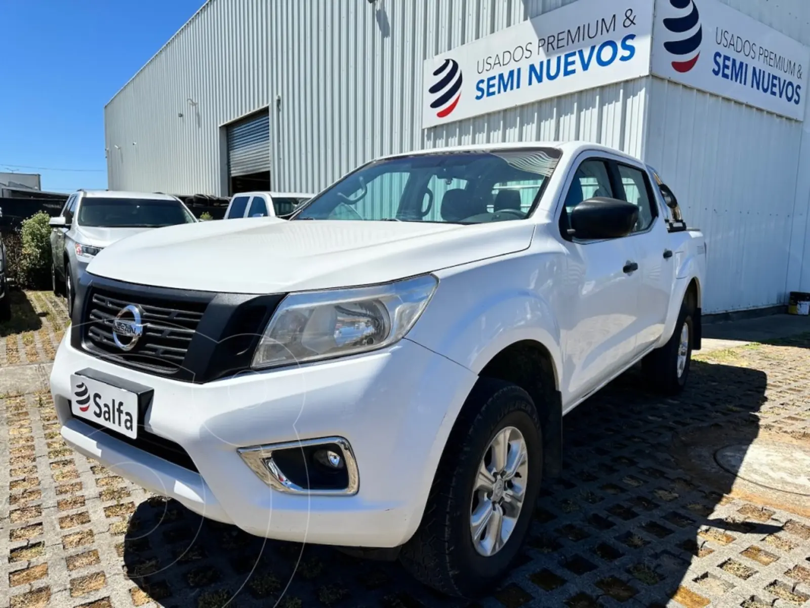 Nissan NP300 2.3L 4x4 C/D