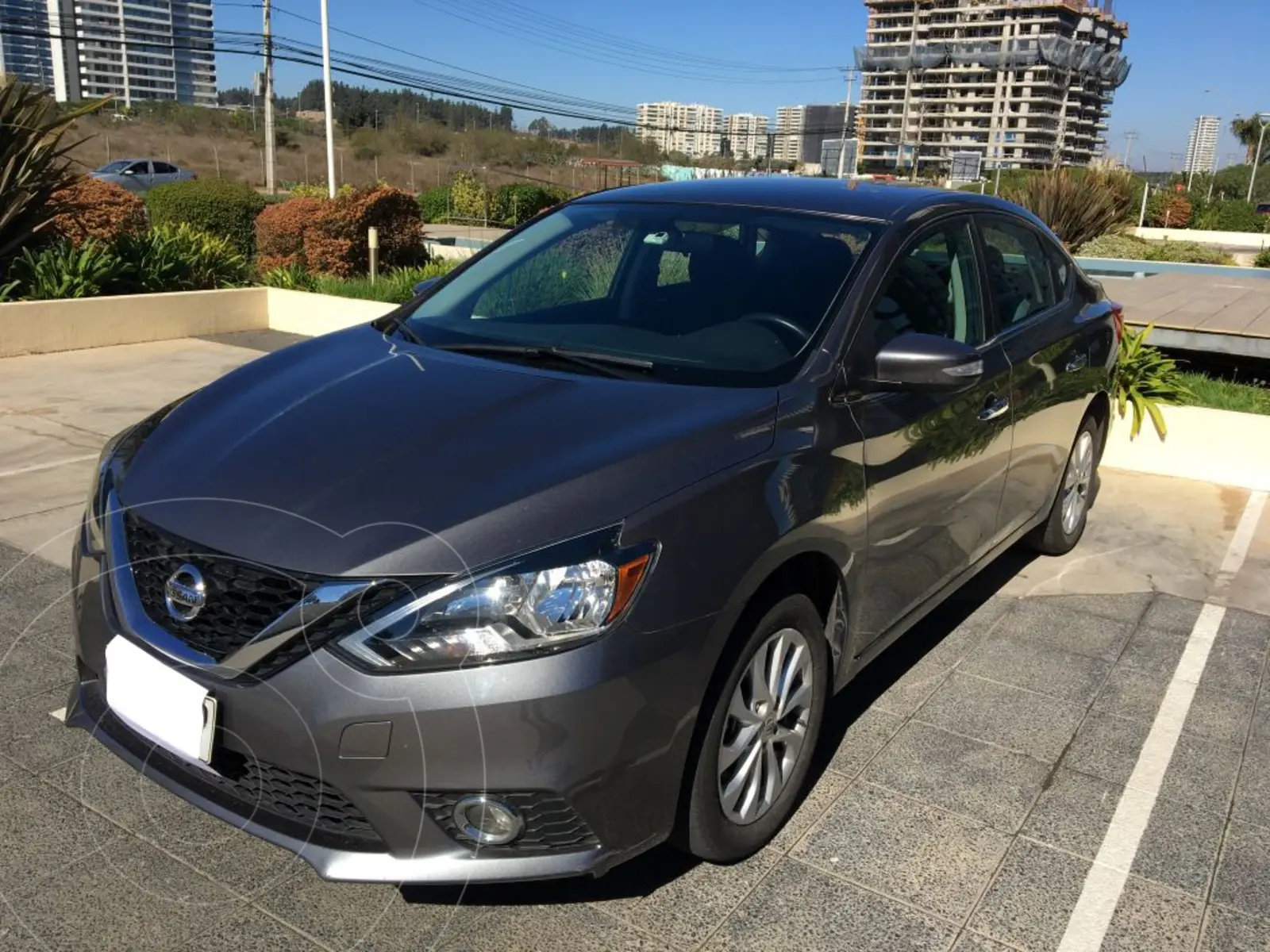 Nissan Sentra 1.8L Advance Con Camara