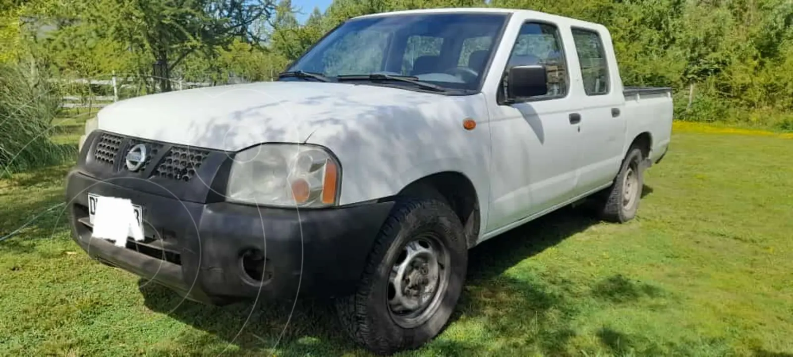 Nissan Terrano 2.4L CD 4x2