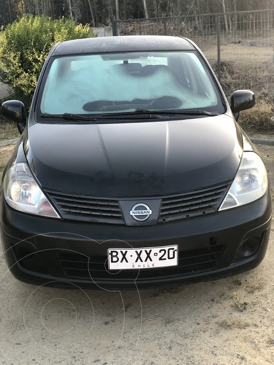 Nissan Tiida Sedán S 1.6