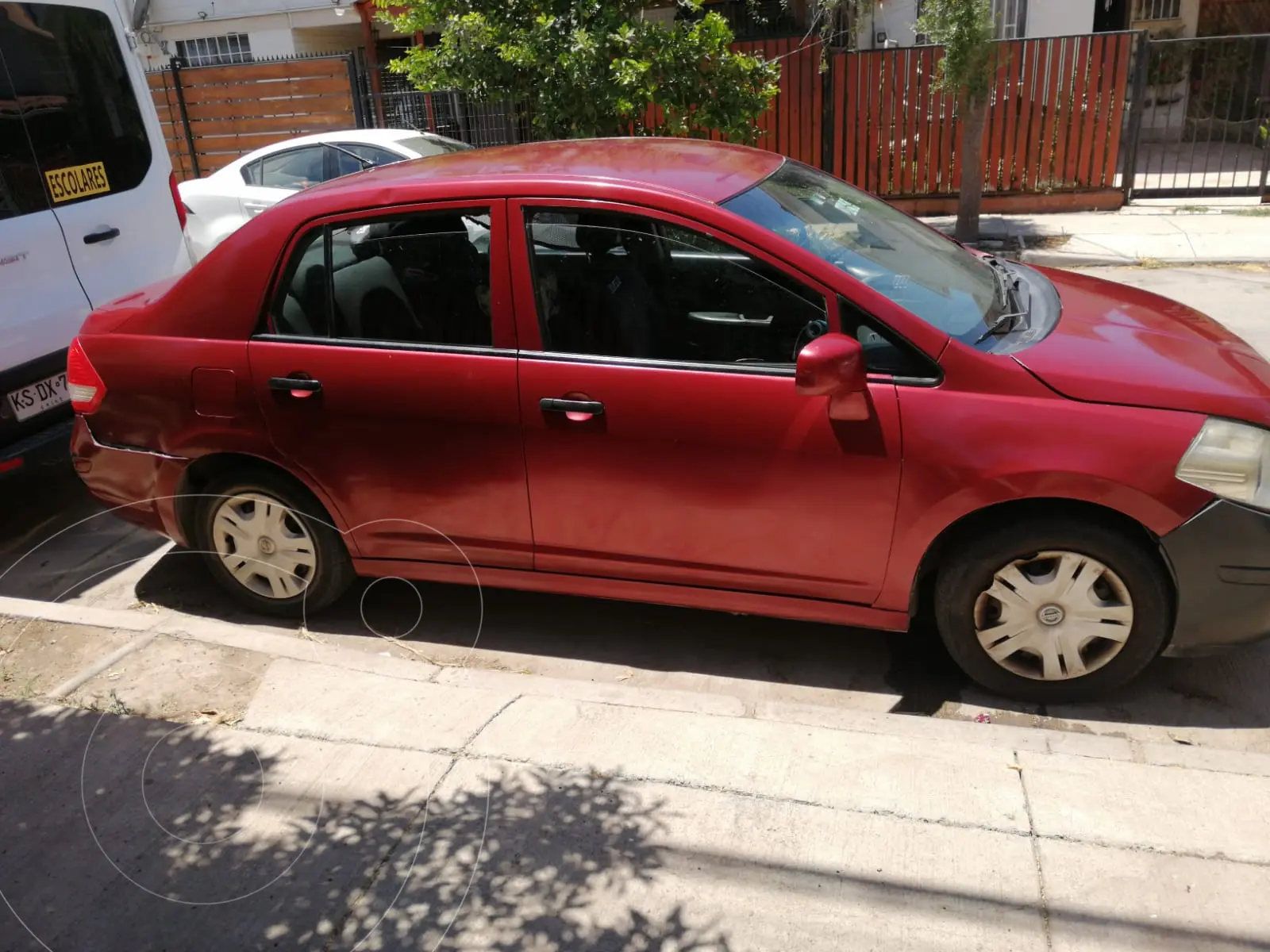 Nissan Tiida Sedán S 1.6