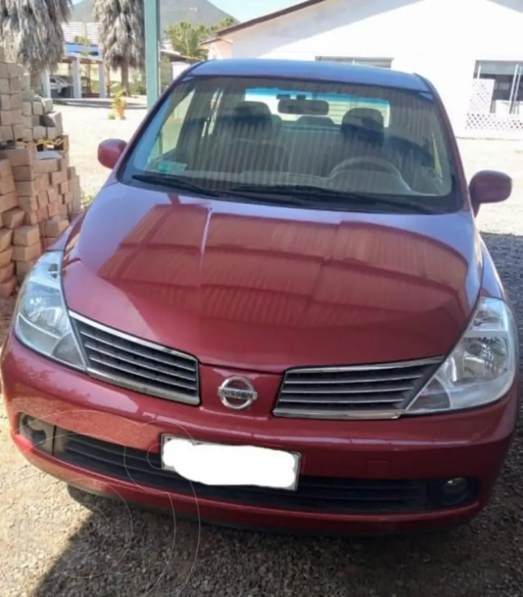 Nissan Tiida Sedán LE 1.6L