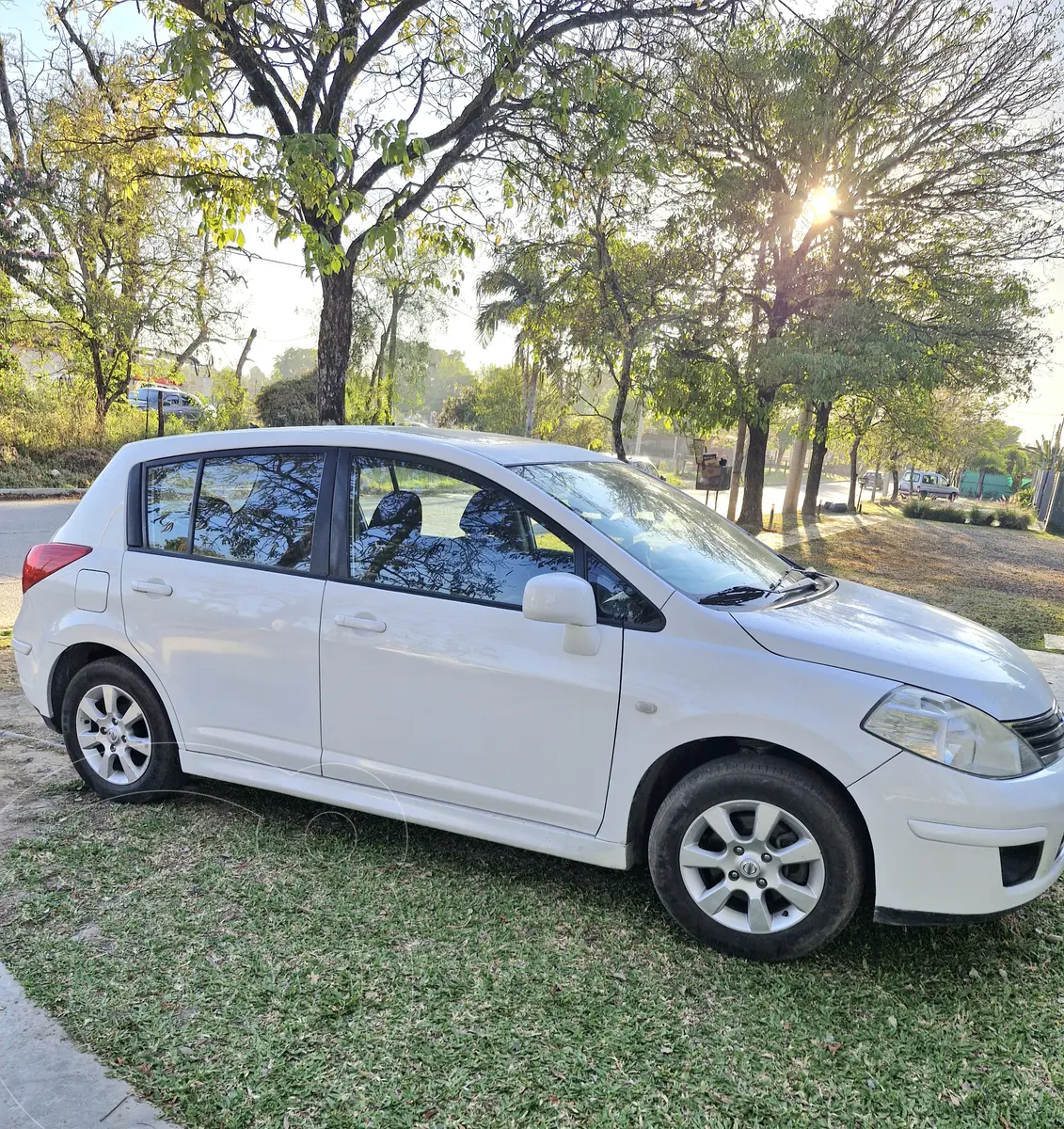Nissan Tiida Acenta