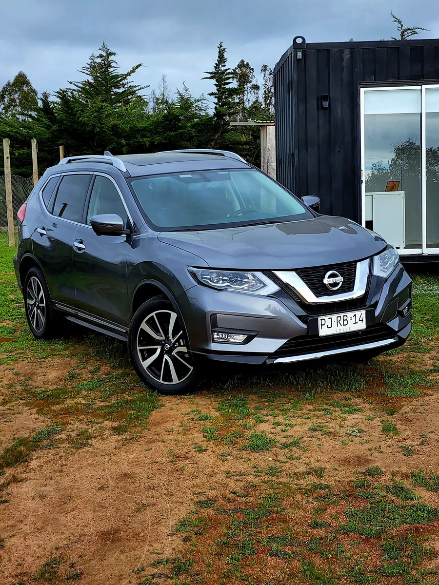 Nissan X-Trail 2.5L Exclusive Aut 3Filas 4x4