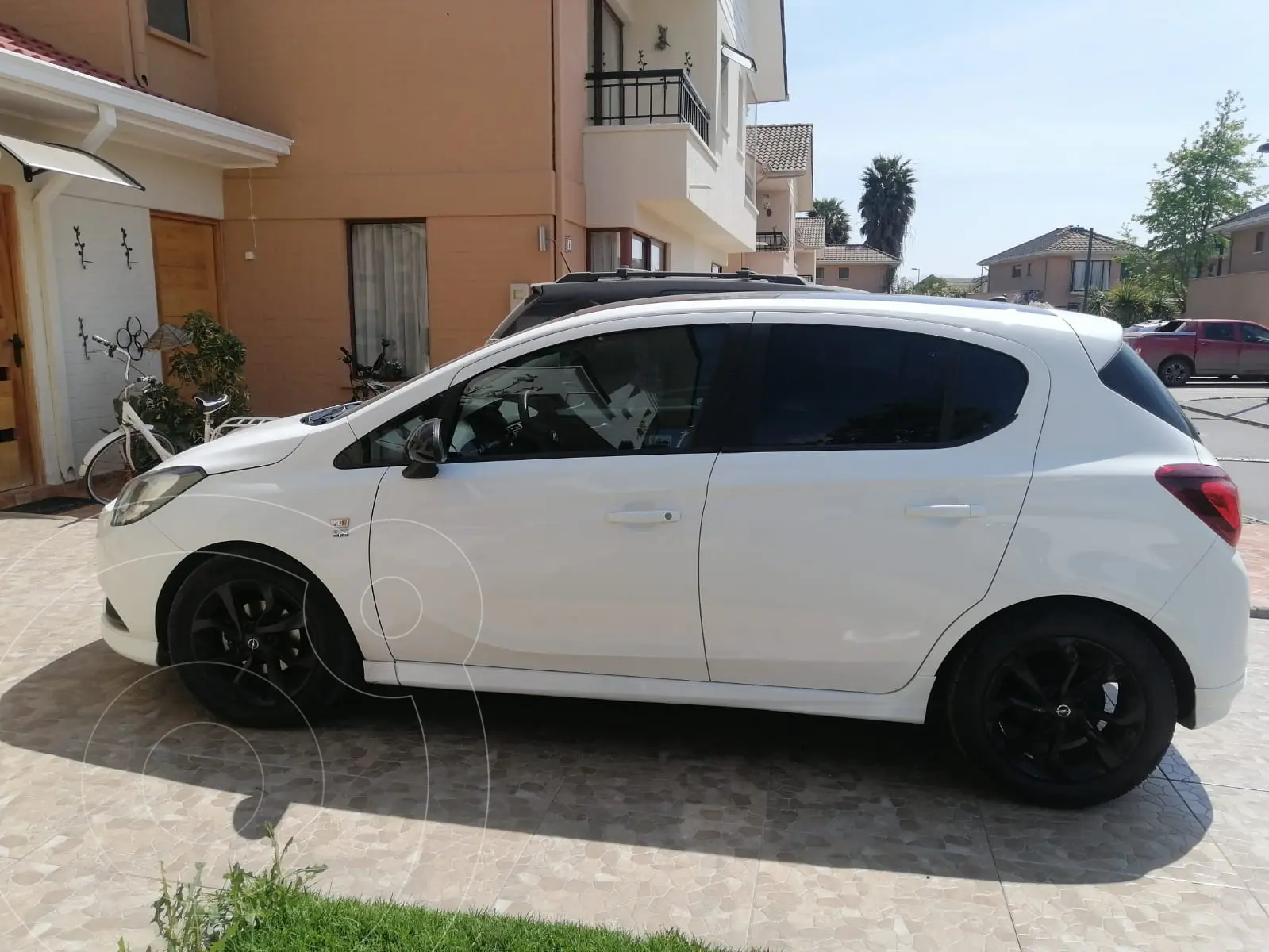 Opel Corsa 1.4L Color HB5 Aut