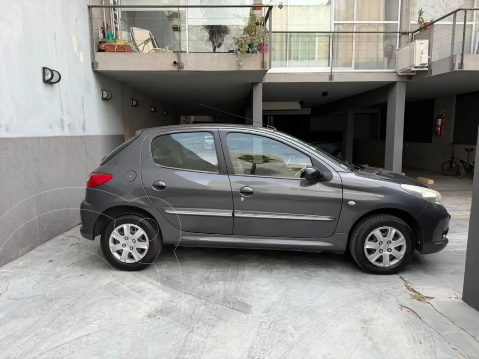 Miniatura 9