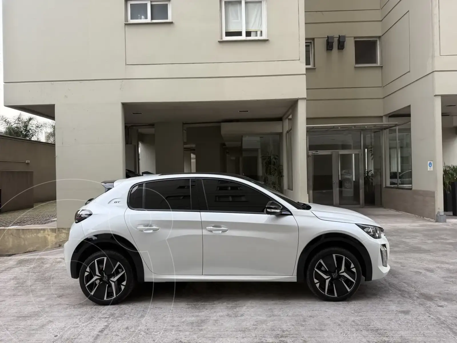 Miniatura 7