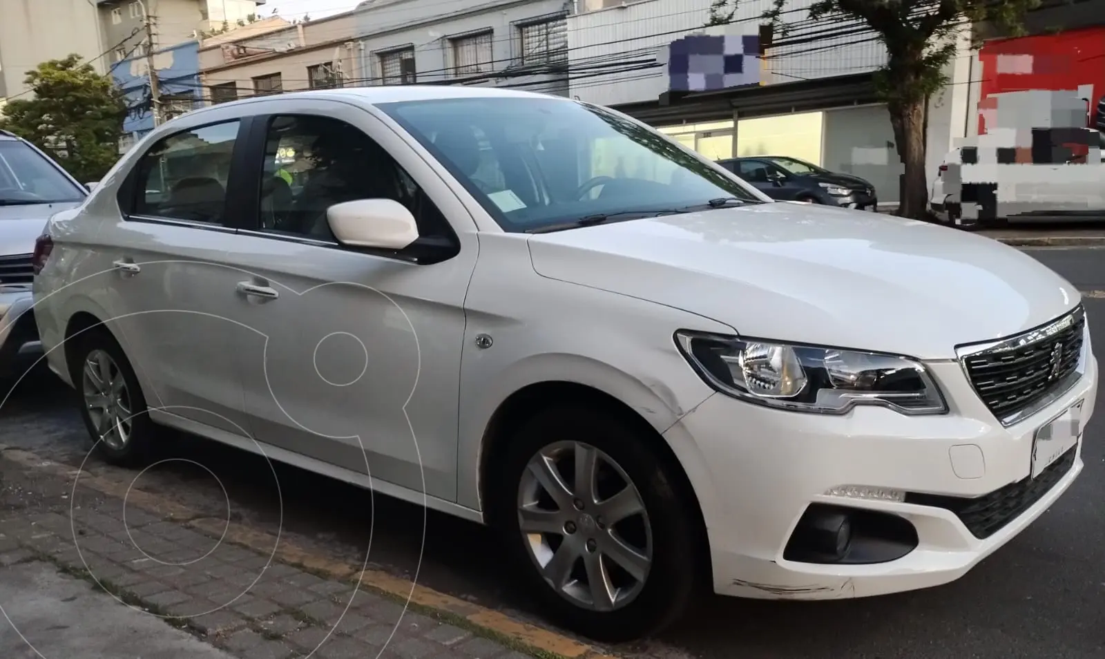 Peugeot 301 1.6L Allure HDi 92HP