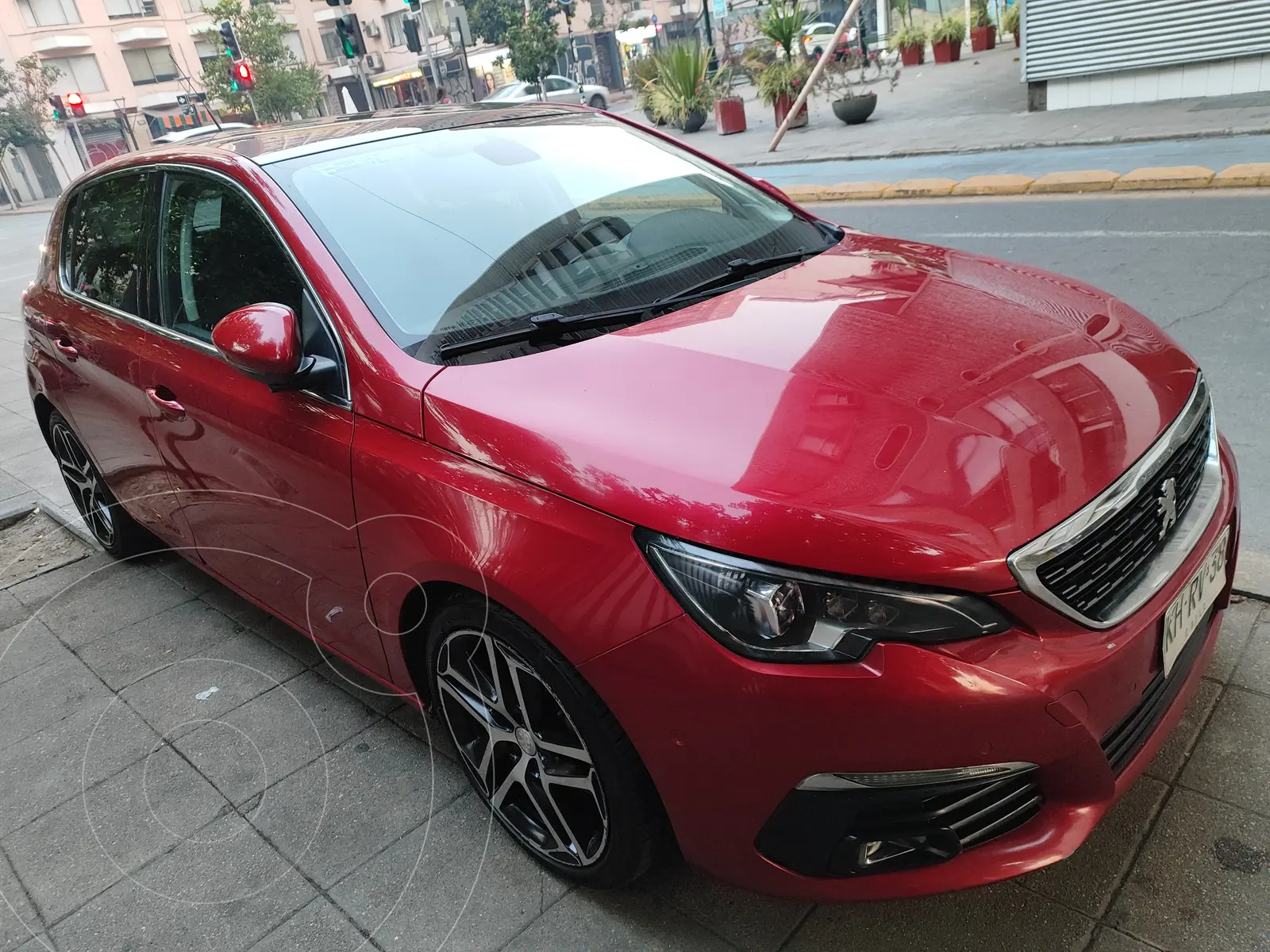 Peugeot 308 1.5L Feline BlueHDi 130HP