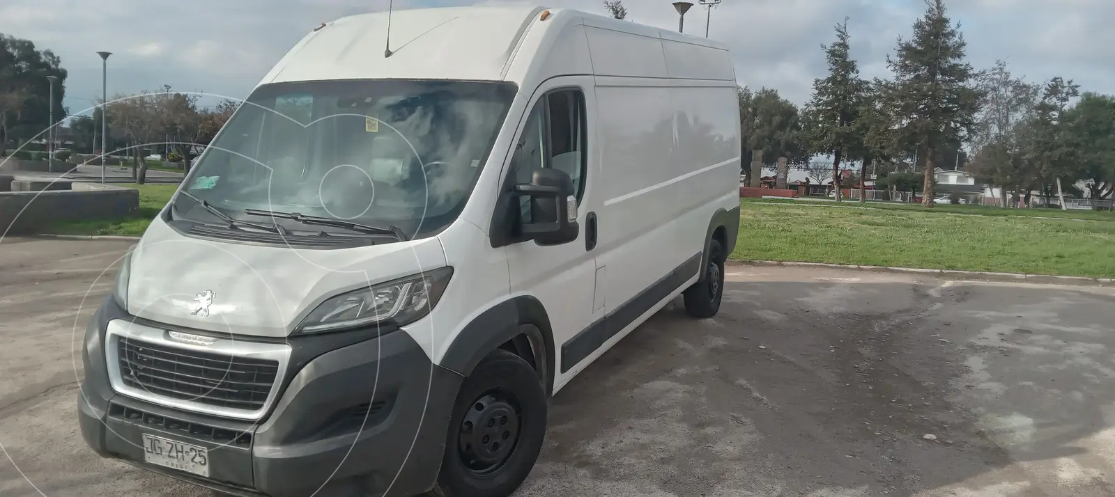 Peugeot Boxer 2.2L Furgón L3H2