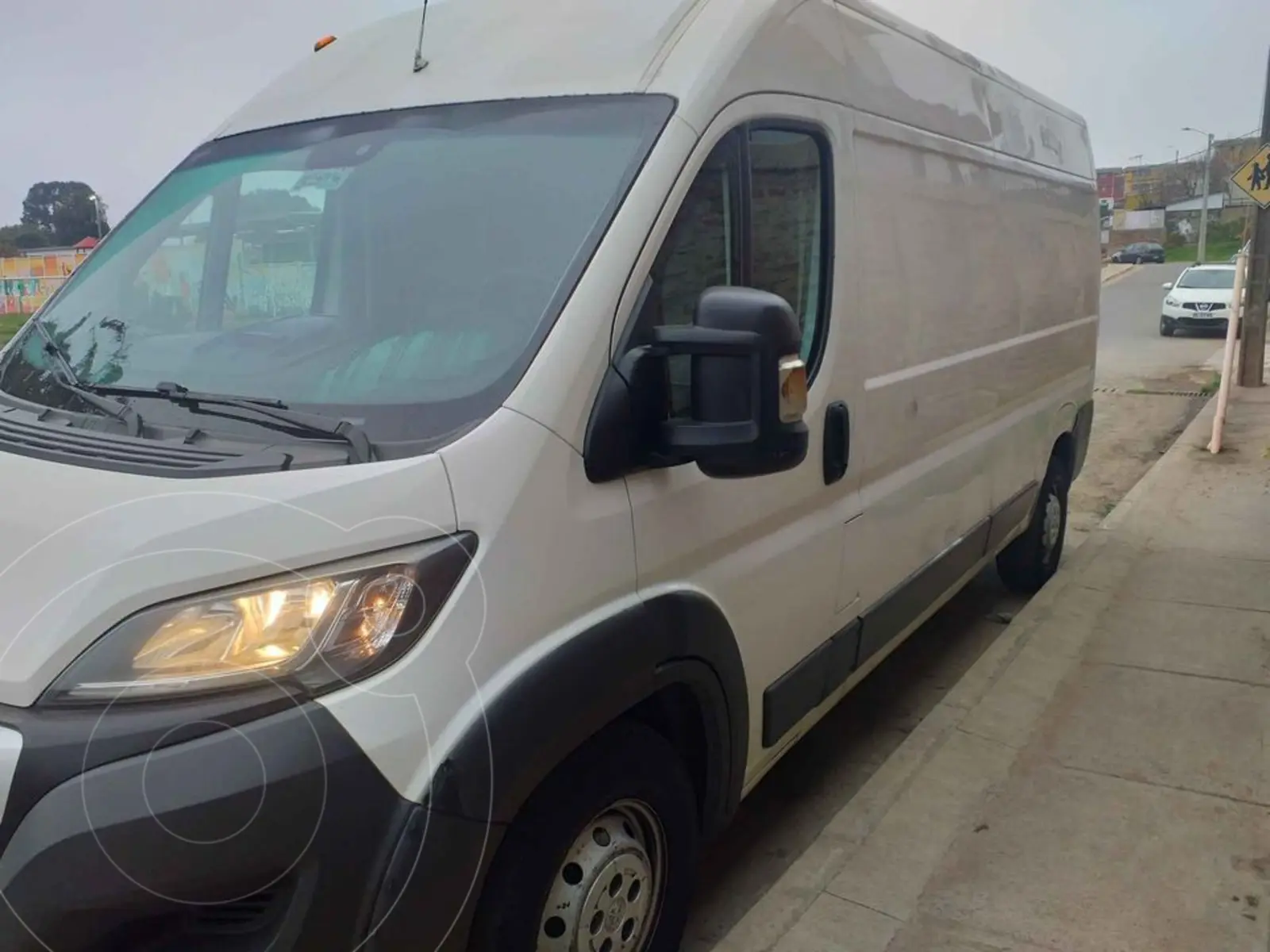 Peugeot Boxer 2.2L Furgón L3H2