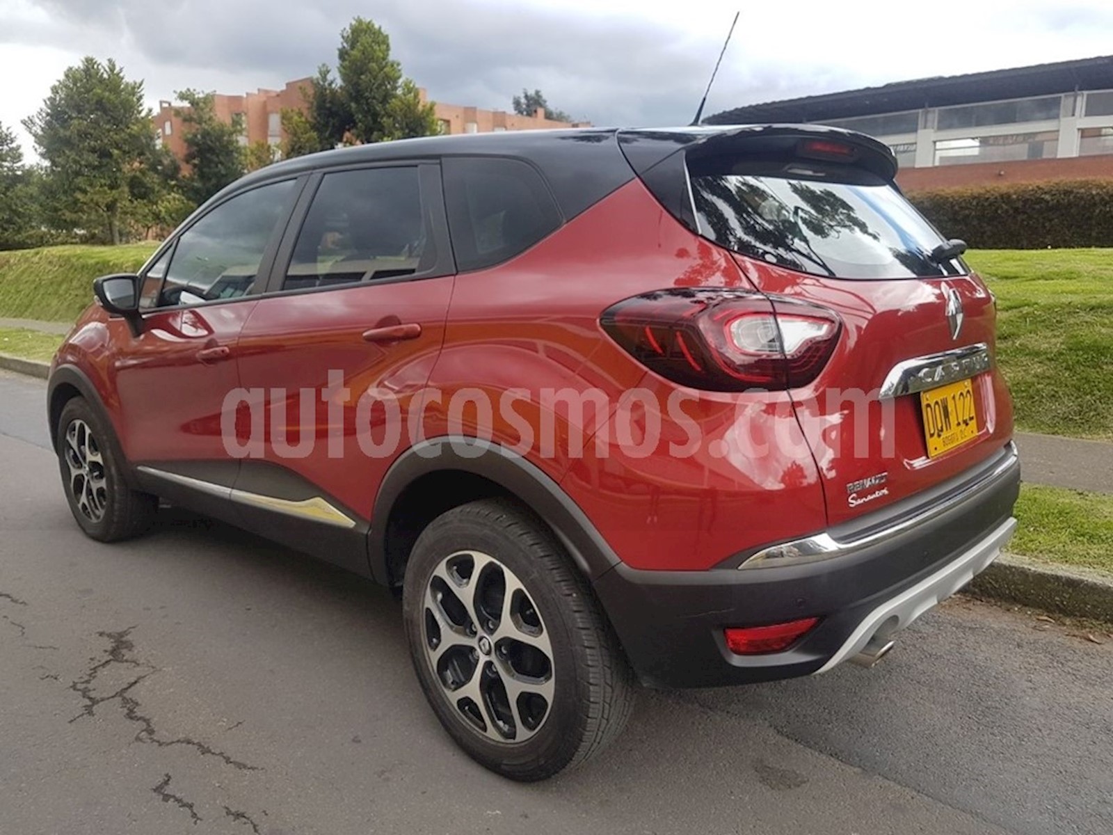 renault captur precio colombia