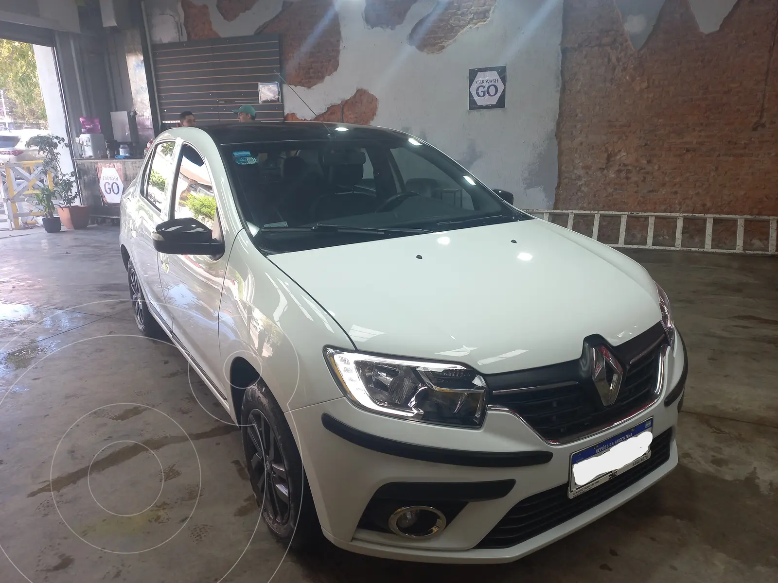 Renault Logan Intens