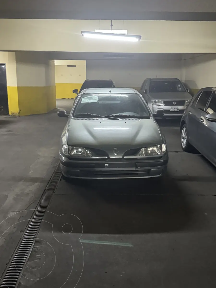 Renault Megane Tric 1.6 RT