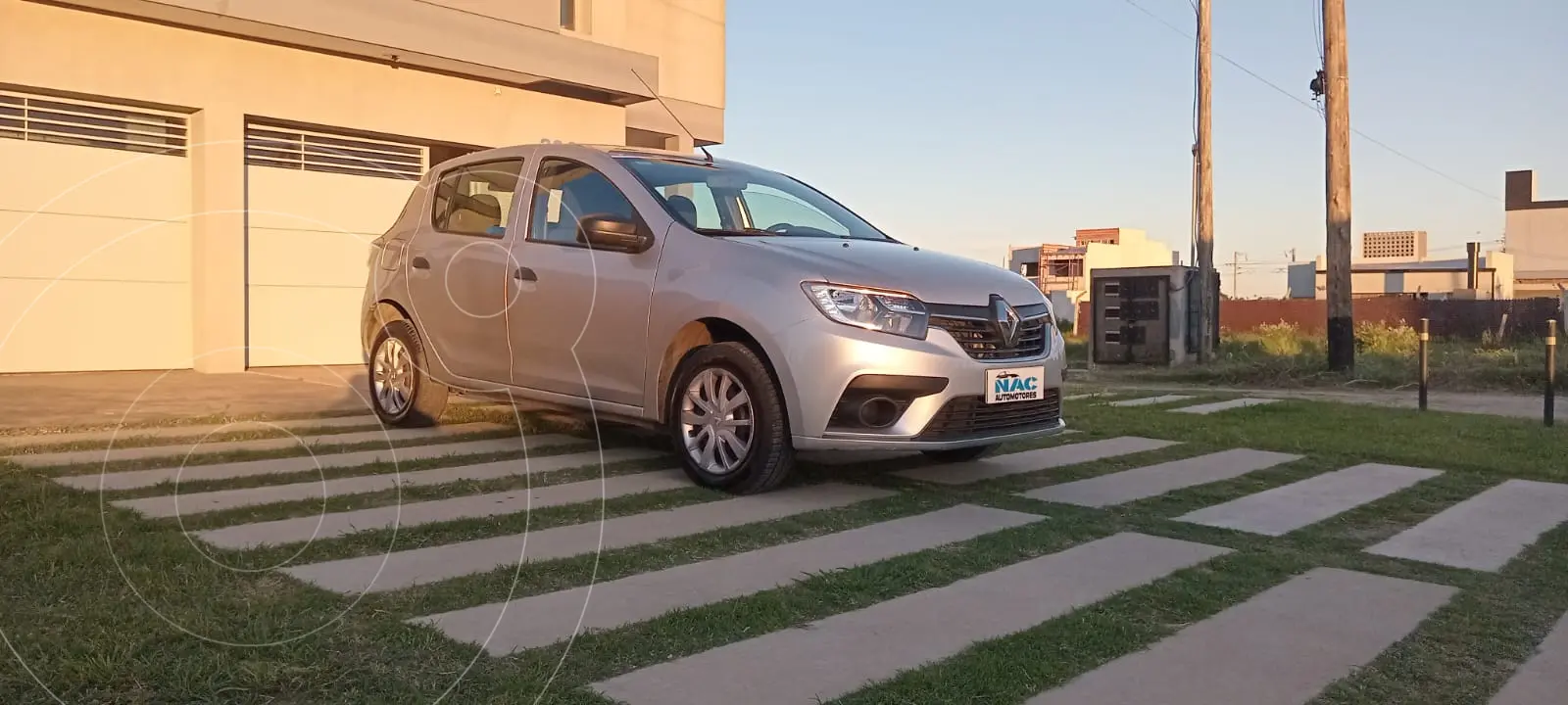 Renault Sandero Life