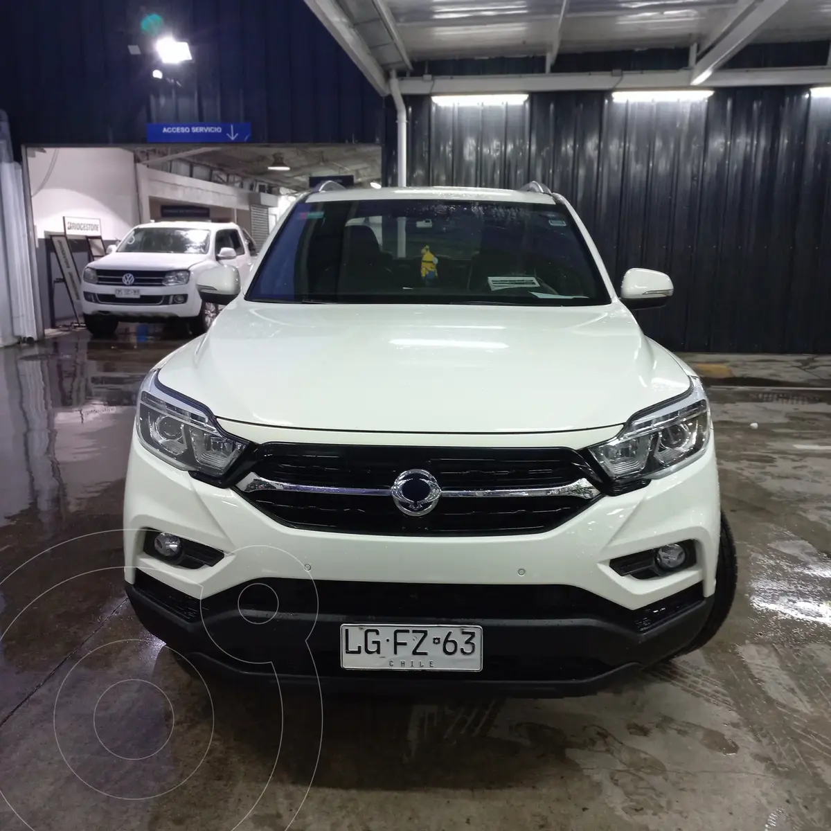 SsangYong Musso Deluxe diesel 2.2L