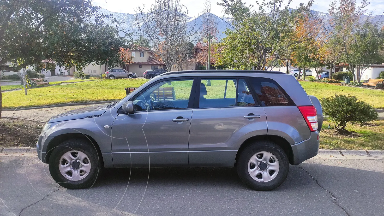 Suzuki Grand Nómade GLX Aut