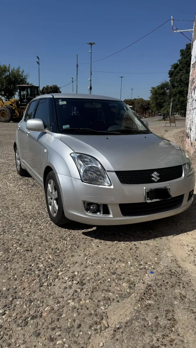 Suzuki Swift 5P 1.5