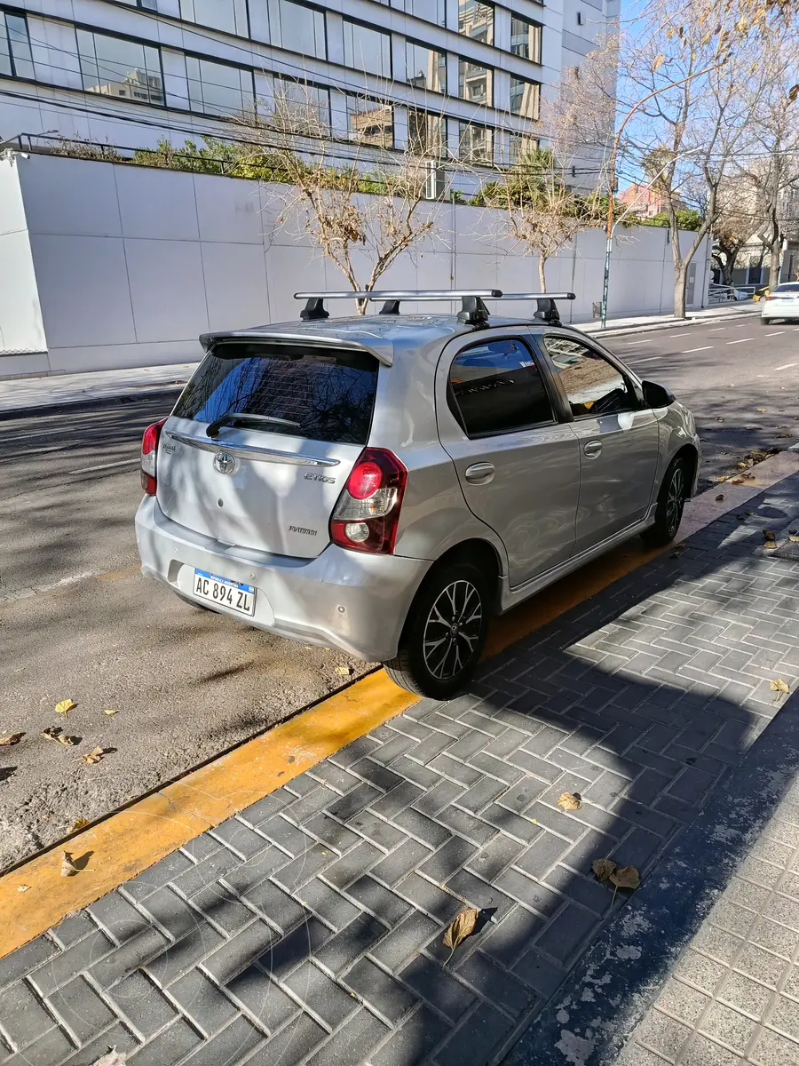 Miniatura 9