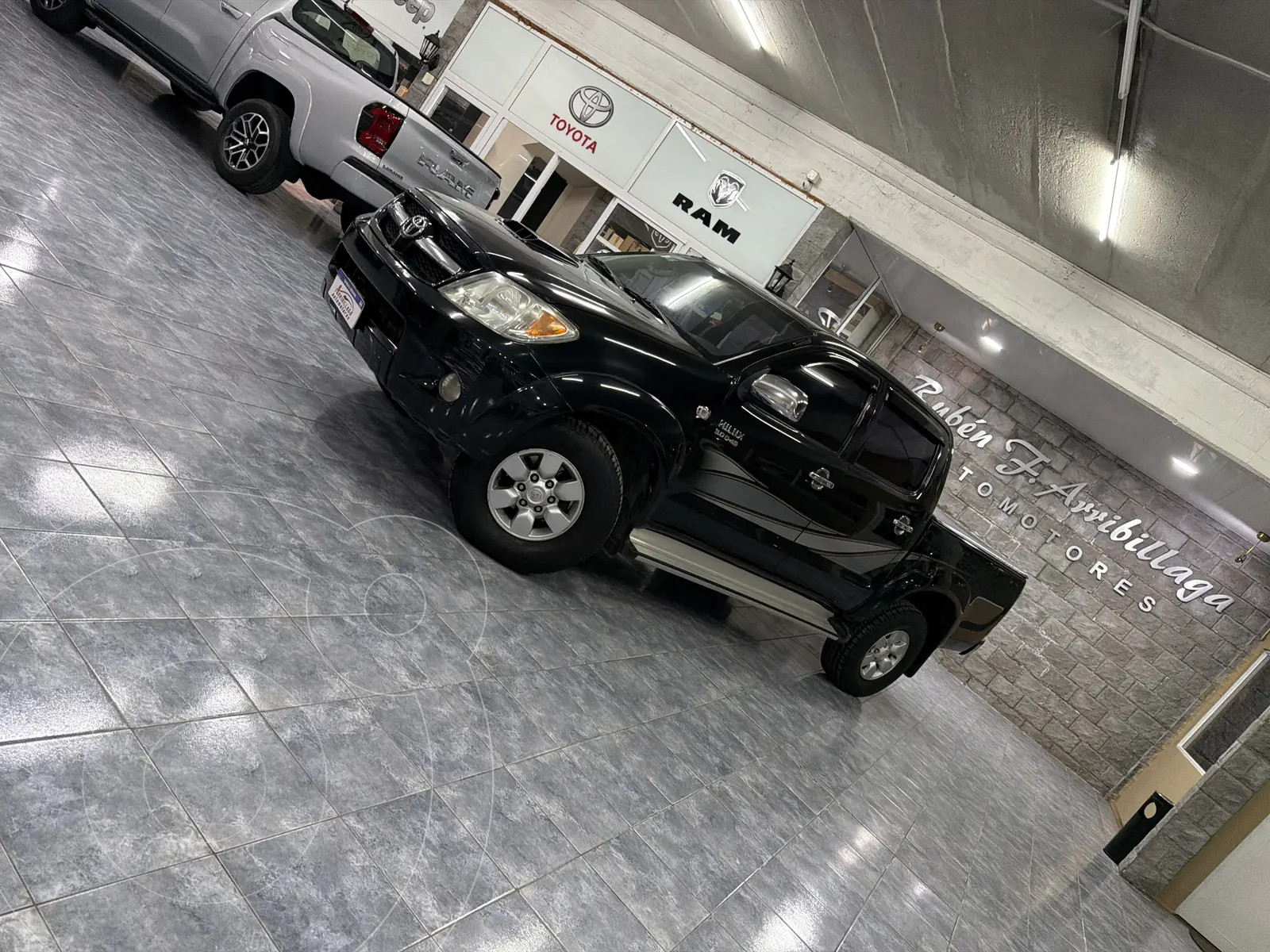Toyota Hilux SRV
