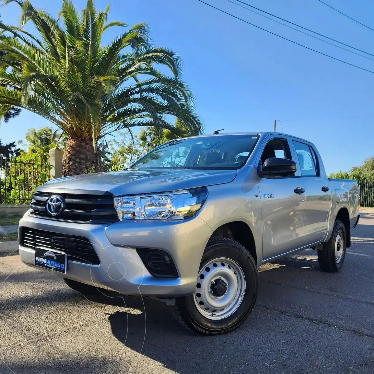 Toyota Hilux 2.4L DX CD 4x4