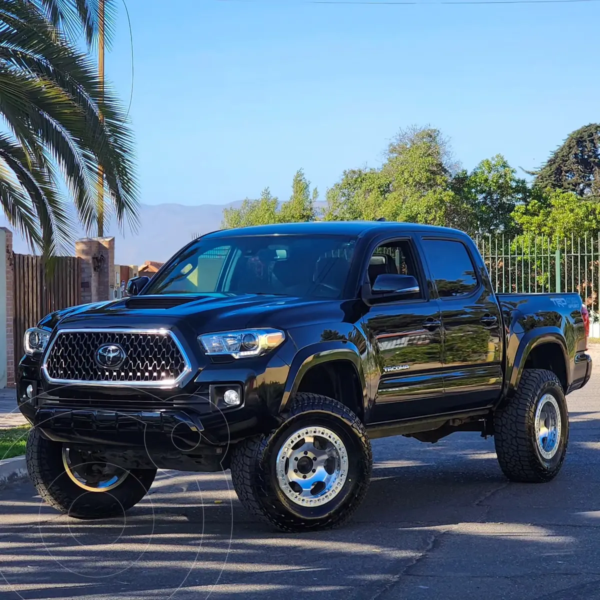 Toyota Tundra 4x4 SR5