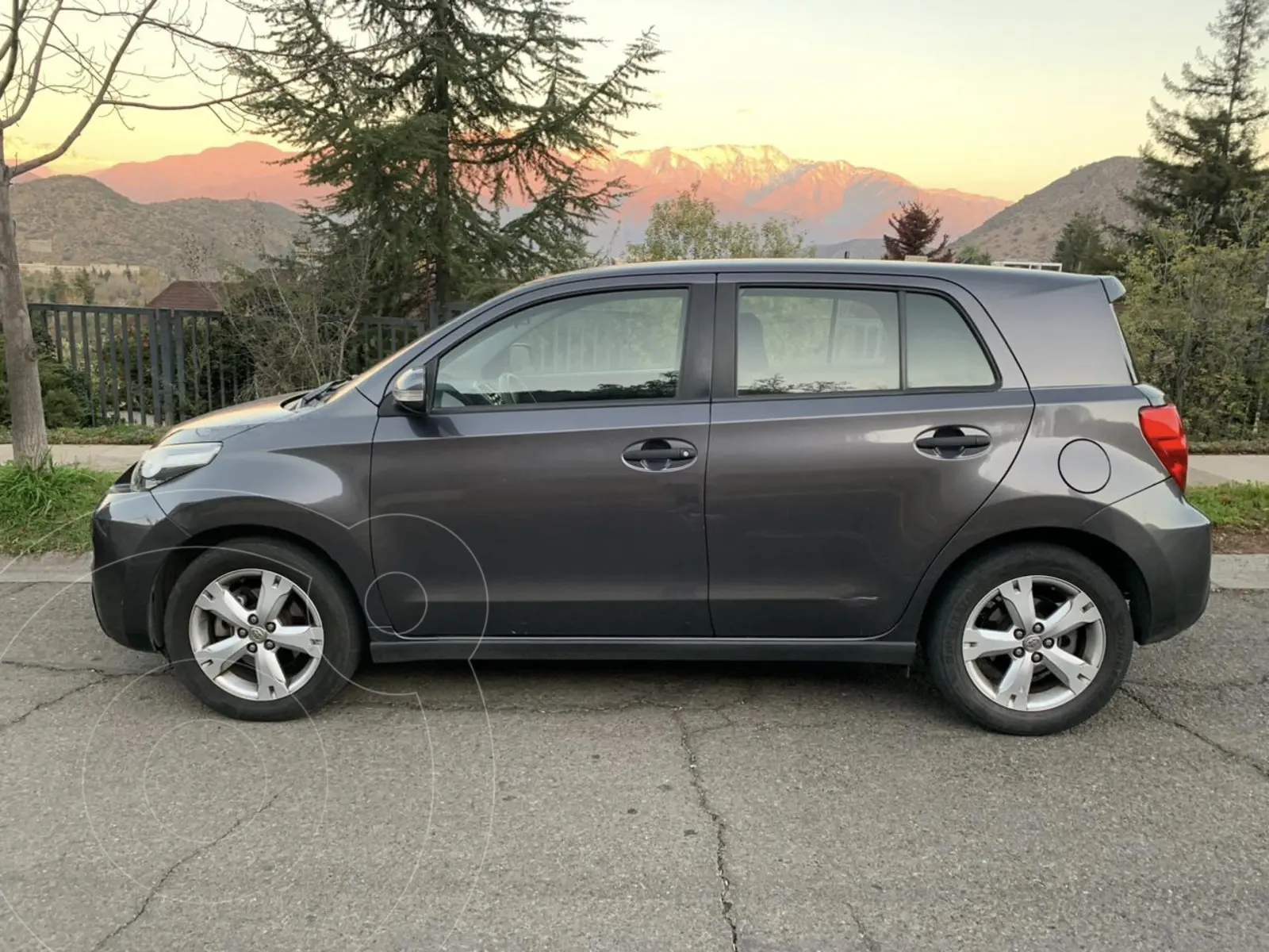 Toyota Urban Cruiser LEI