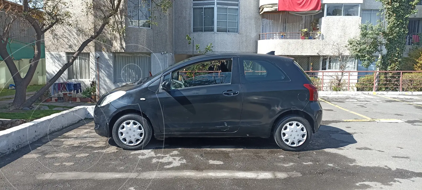 Toyota Yaris Sport 1.3 XLi 3P