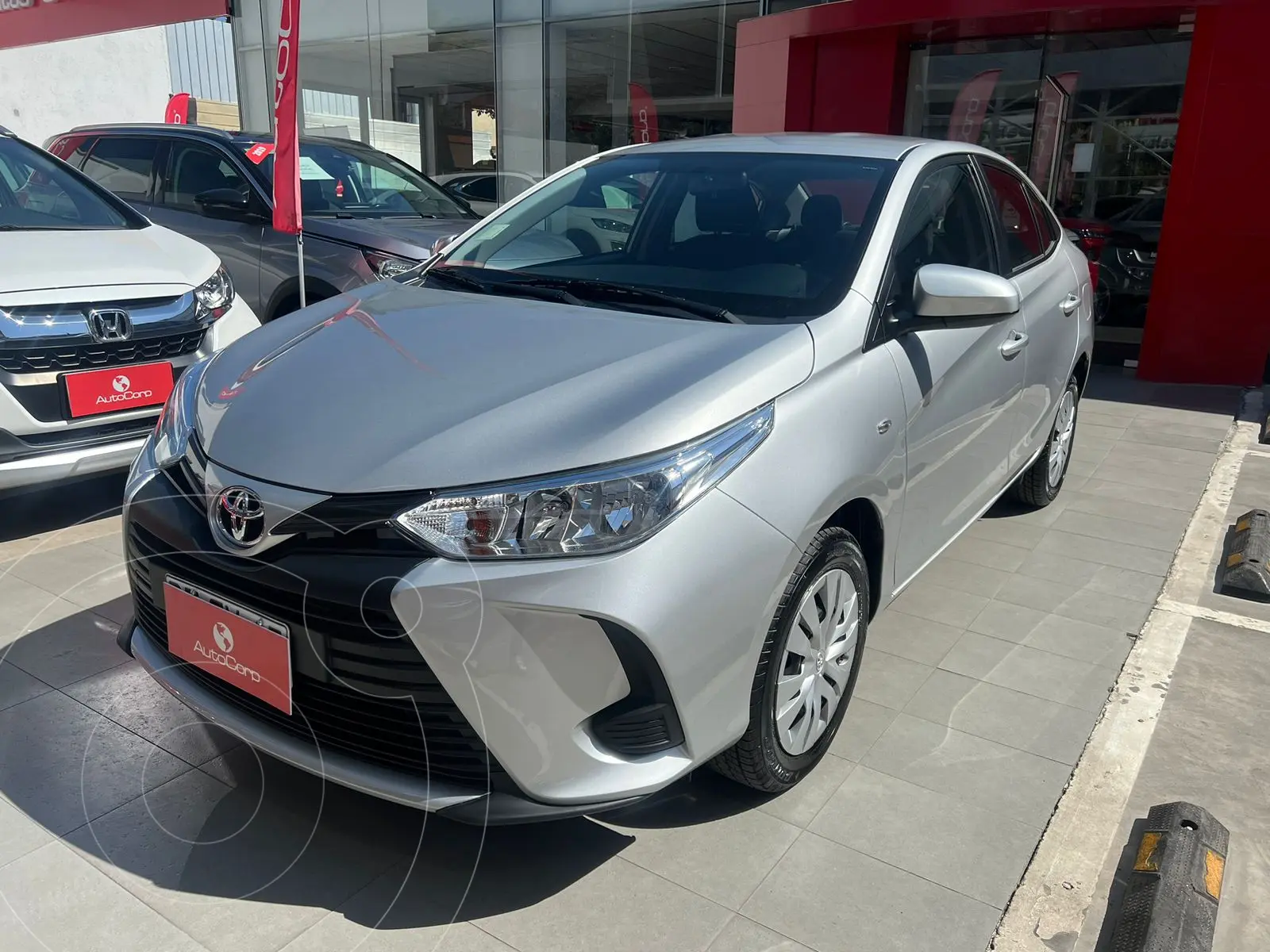 Toyota Yaris 1.5L GLi Aut