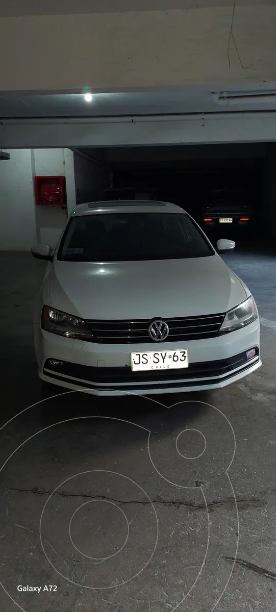 Volkswagen Bora 2.0L TDI Highline DSG