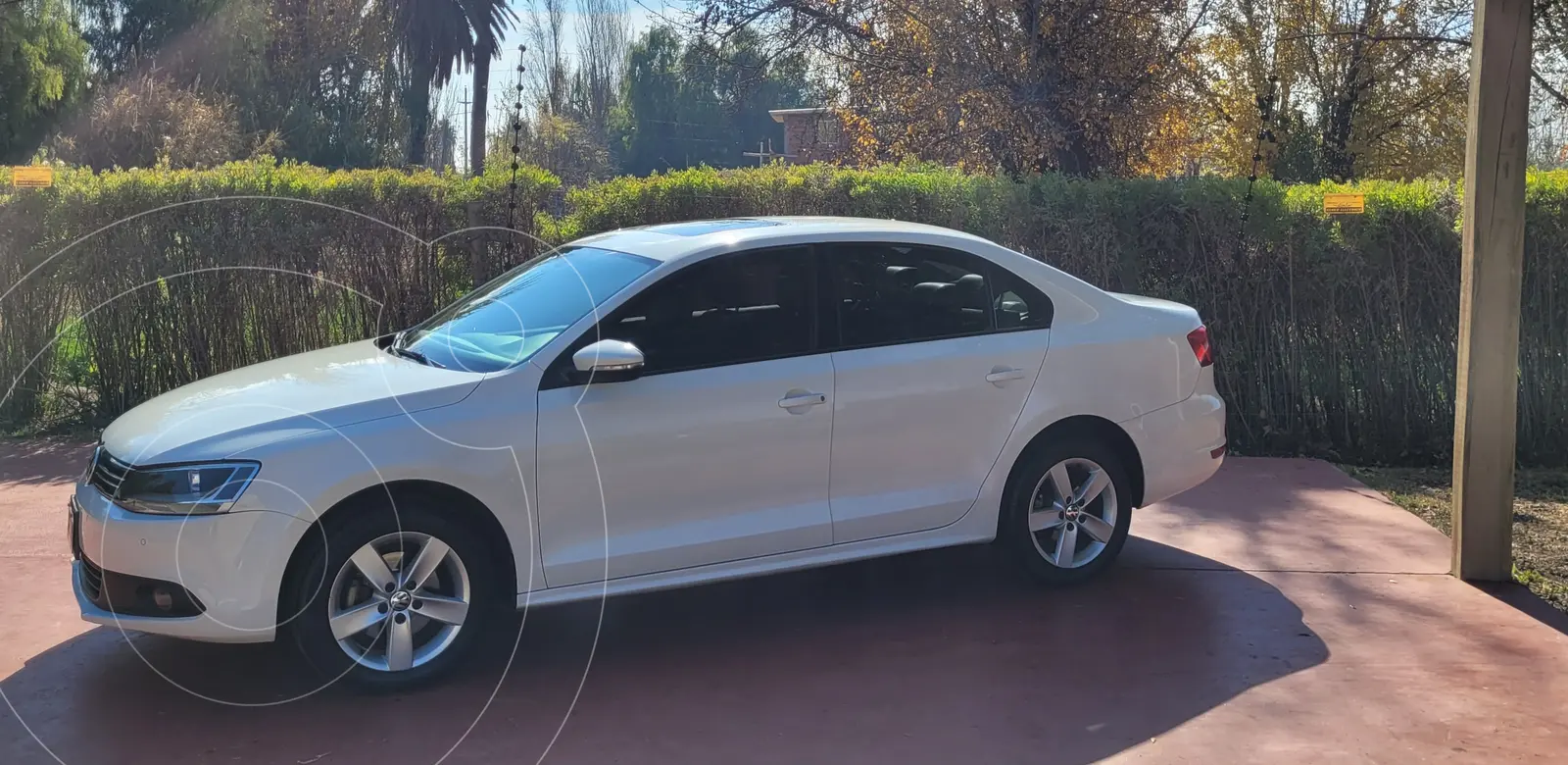 Volkswagen Vento 2.0 TDi Luxury