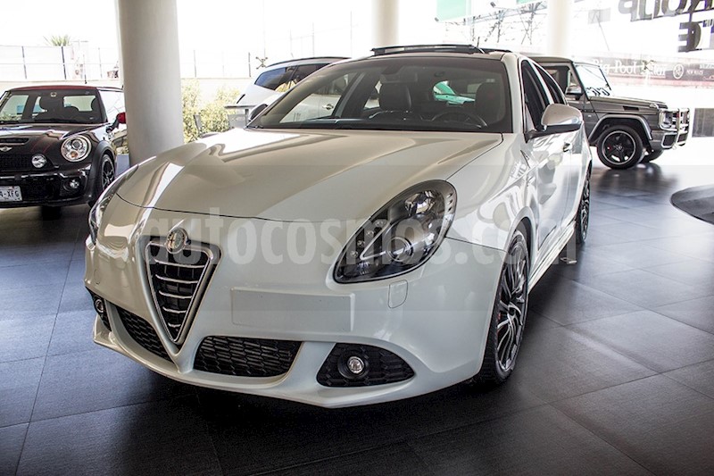 foto Alfa Romeo Giulietta 1.8L Turbo usado