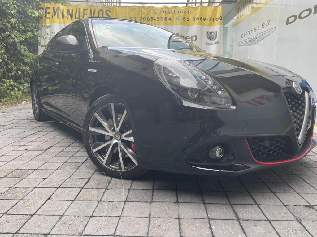 foto Alfa Romeo Giulietta Veloce TCT usado (2018) color Negro precio $469,000