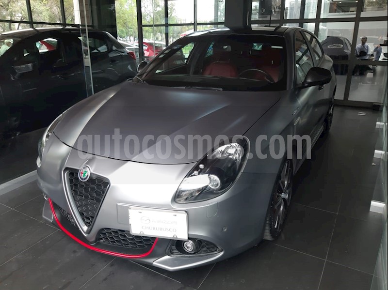 foto Alfa Romeo Giulietta Veloce TCT usado