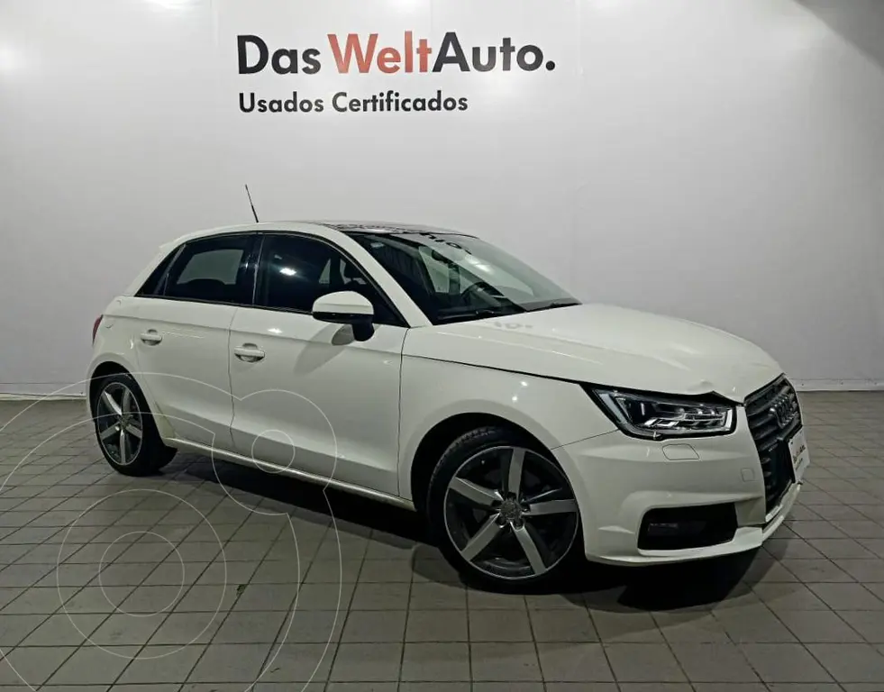 foto Audi A1 Ego S-Tronic usado (2018) color Blanco precio $364,000