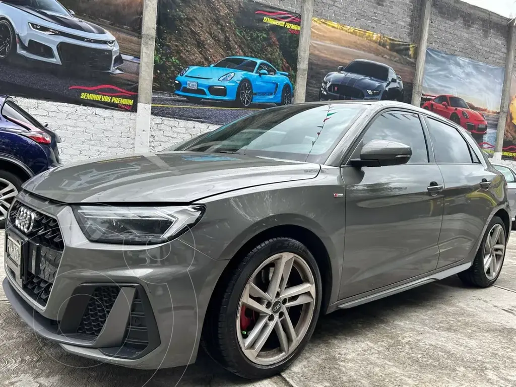 foto Audi A1 40 TFSI S Line usado (2021) color Plata Metalizado precio $539,900