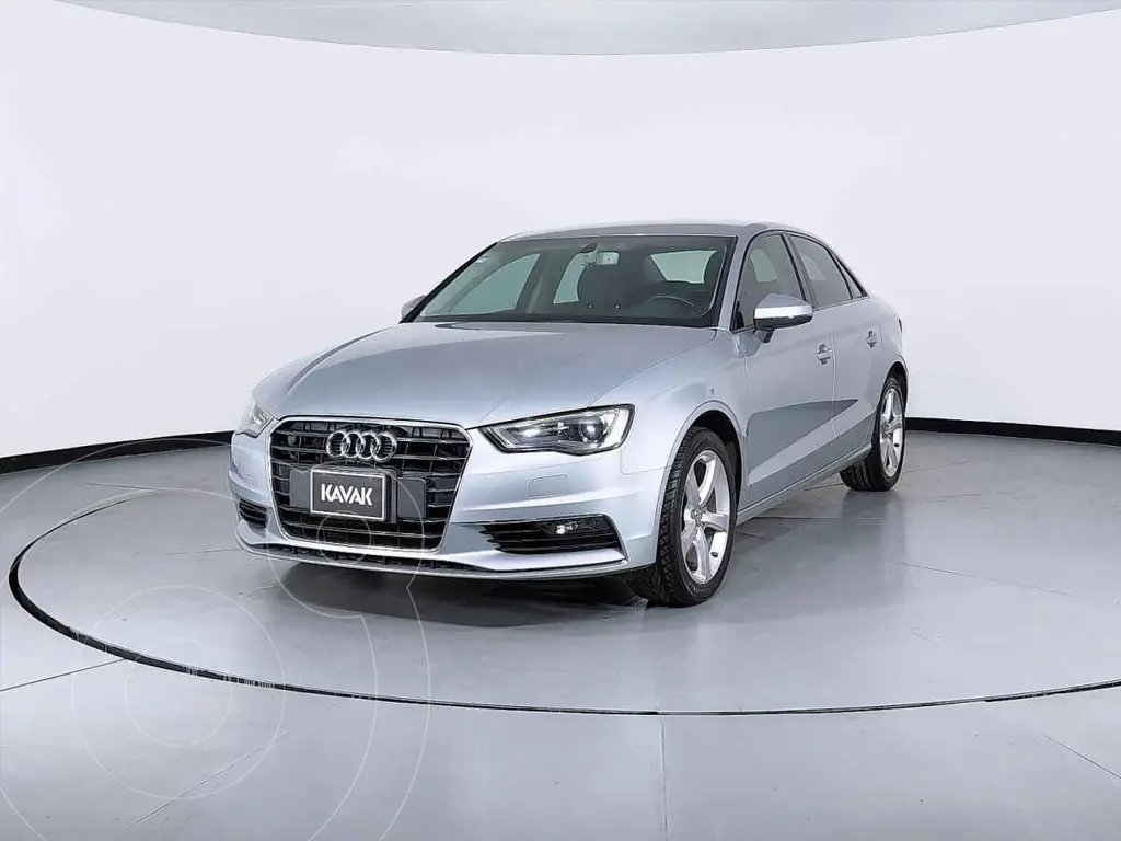 foto Audi A3 Sedán Sedán 1.8L S Line Aut usado (2016) color Negro precio $333,999