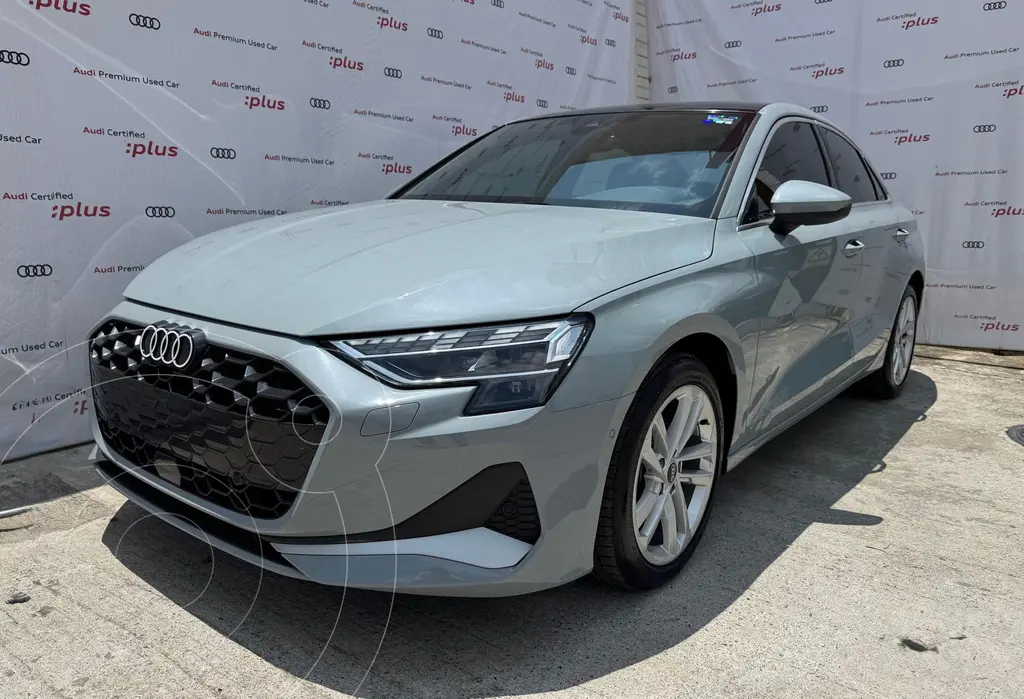 foto Audi A3 2.0L Select Aut usado (2025) color Gris precio $720,000