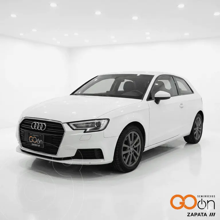 foto Audi A3 DYNAMIC usado (2018) color AUDA BLANCO IBIS precio $200,000