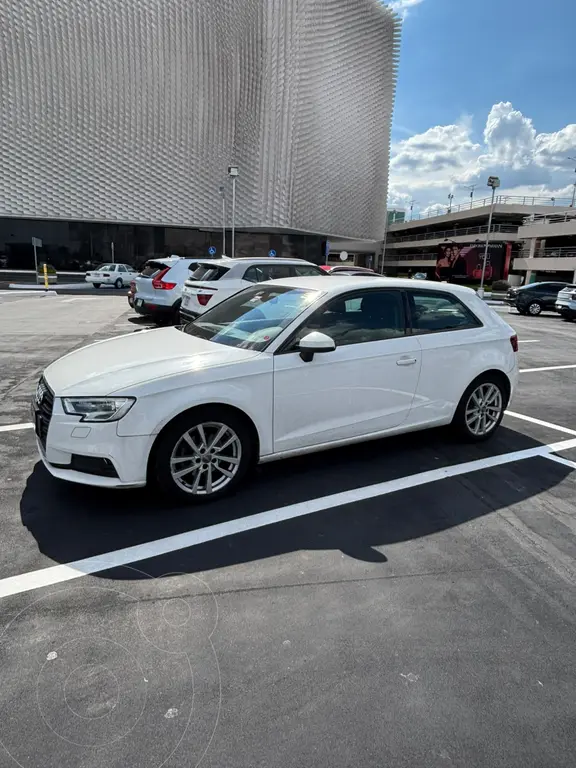Audi A3 1.4L T FSI Ambiente S-Tronic 2017