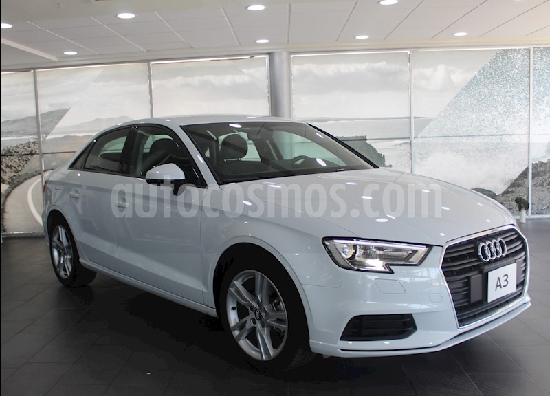 foto Audi A3 Sedan 35 TFSI Dynamic Aut usado