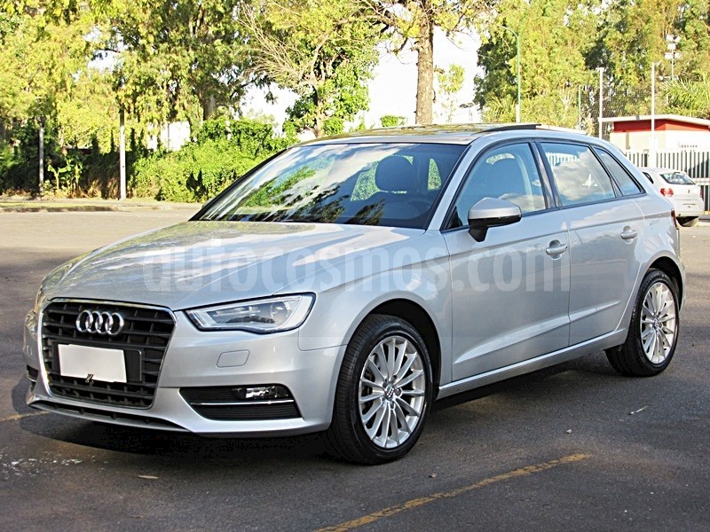 foto Audi A3 Sportback 1.8 T FSI S-tronic usado