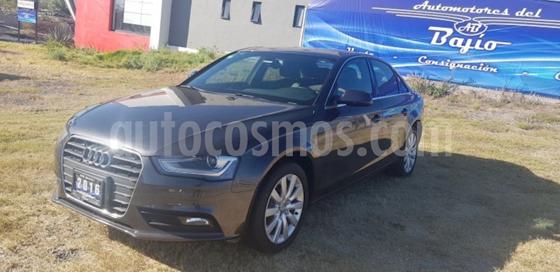foto Audi A4 2.0L T Luxury S-Tronic Quattro usado